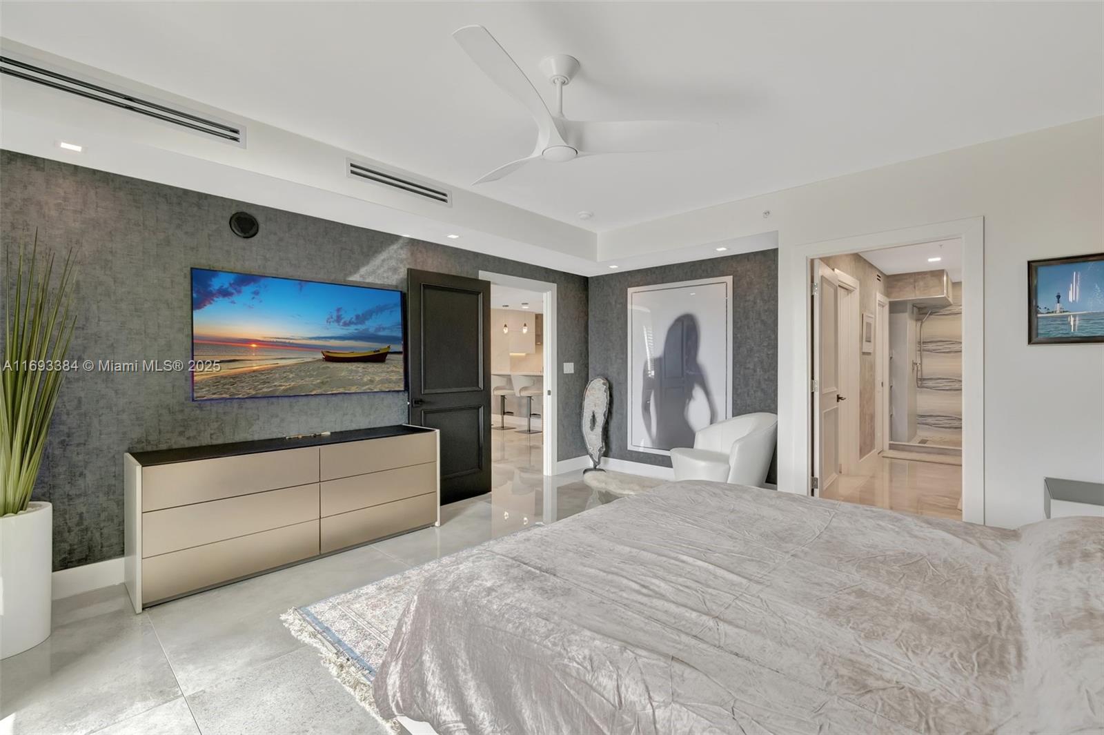 POINTE AT POMPANO BEACH - Residential