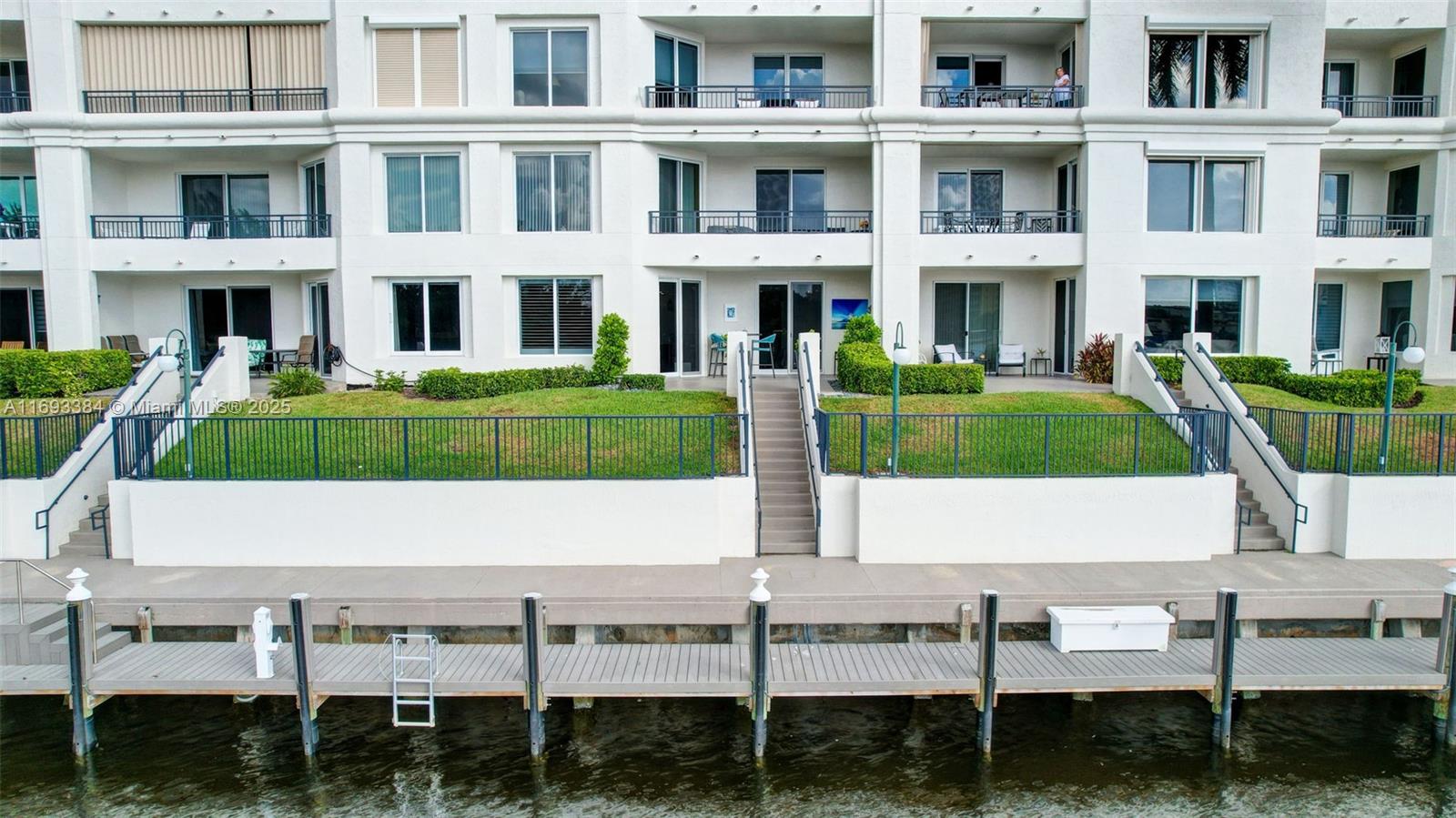 POINTE AT POMPANO BEACH - Residential