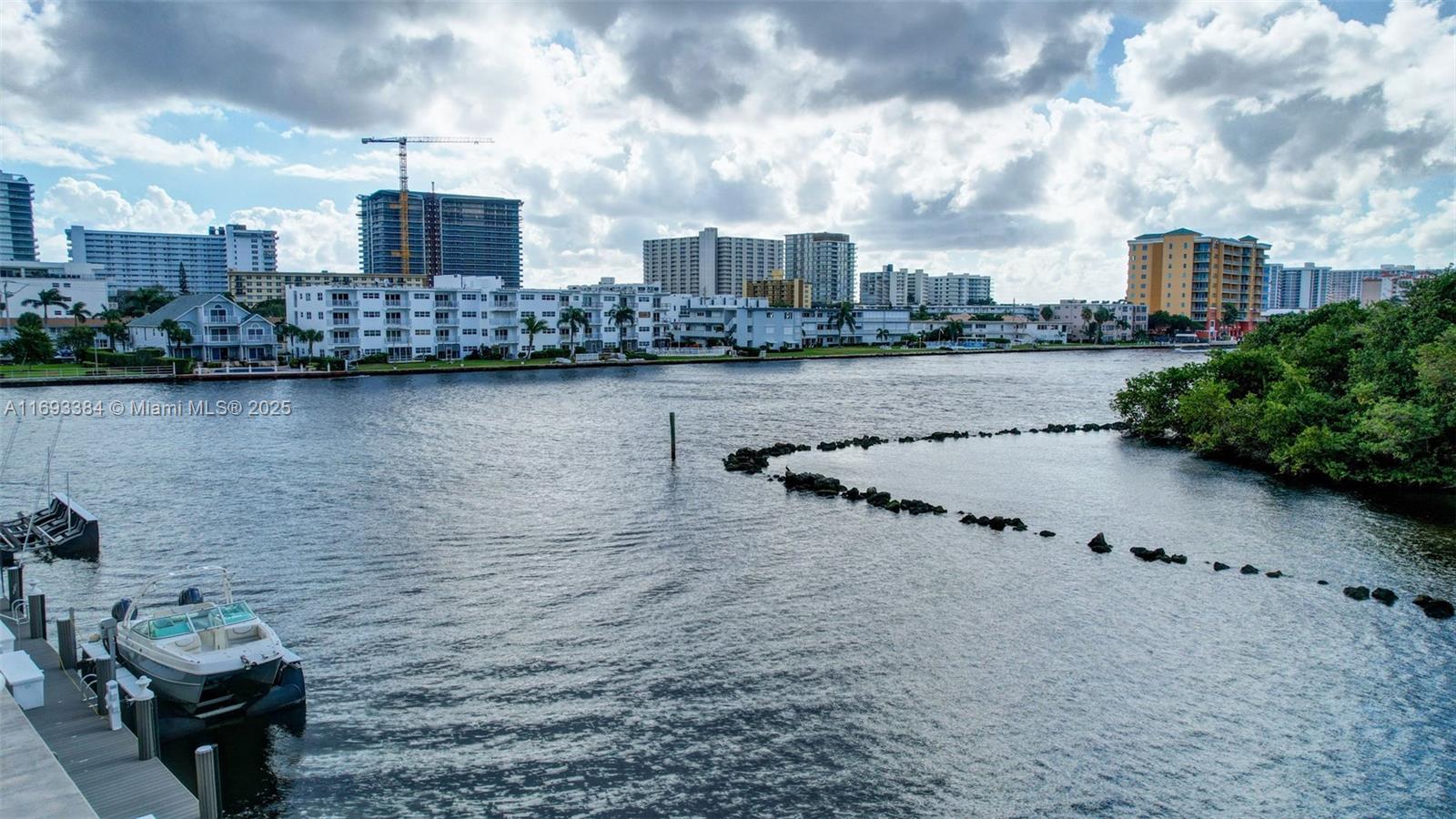 POINTE AT POMPANO BEACH - Residential