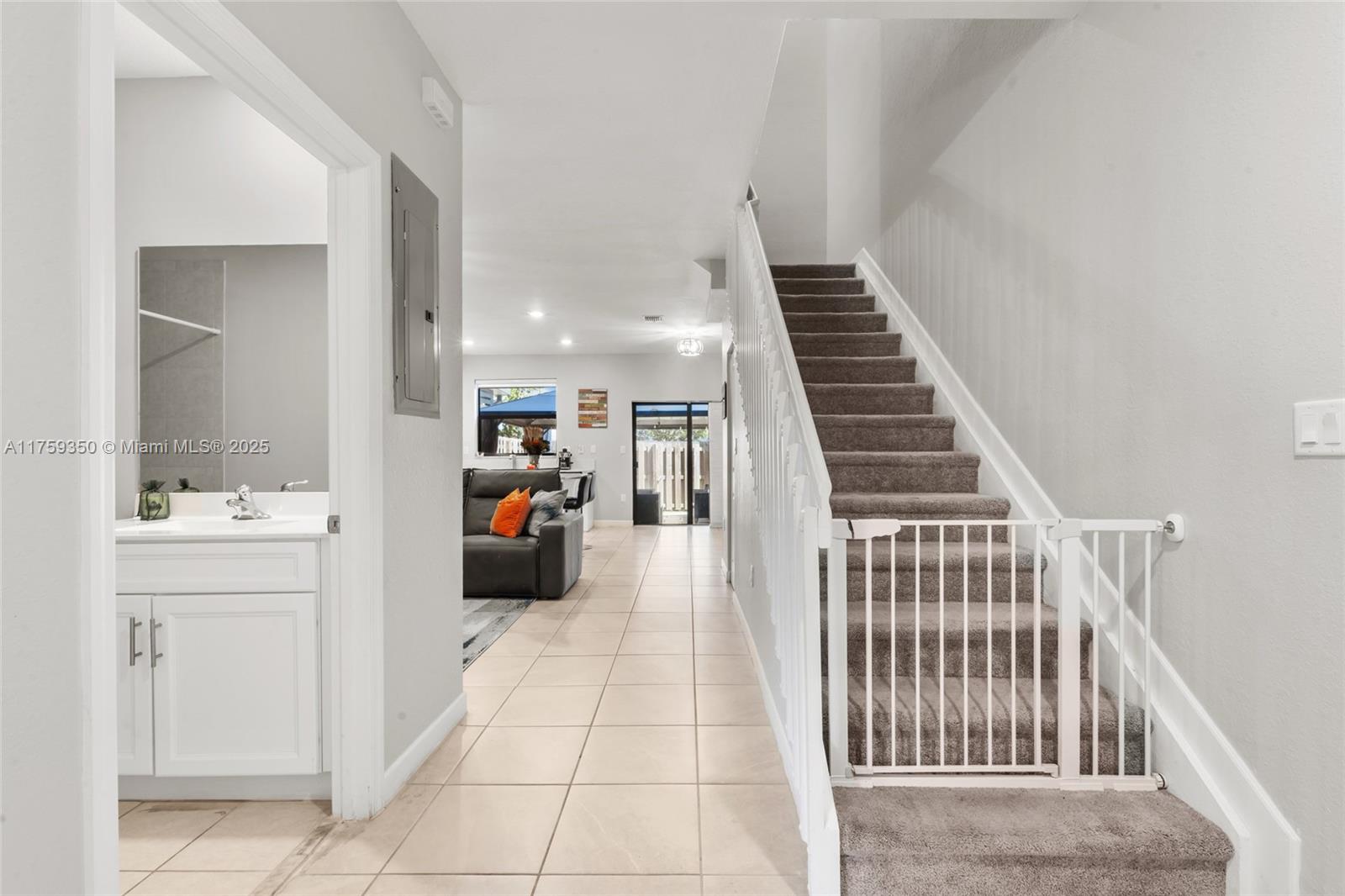 ENCLAVE SOUTH PHASE 2 - Residential