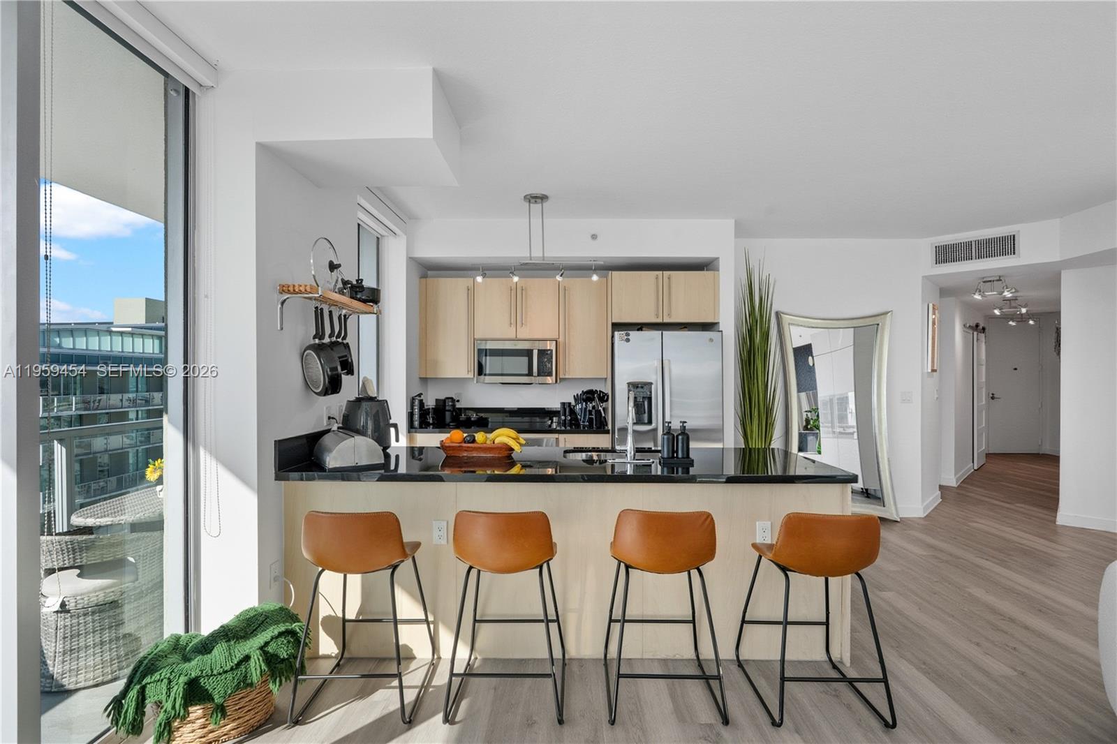 THE AXIS ON BRICKELL II C - Residential Lease