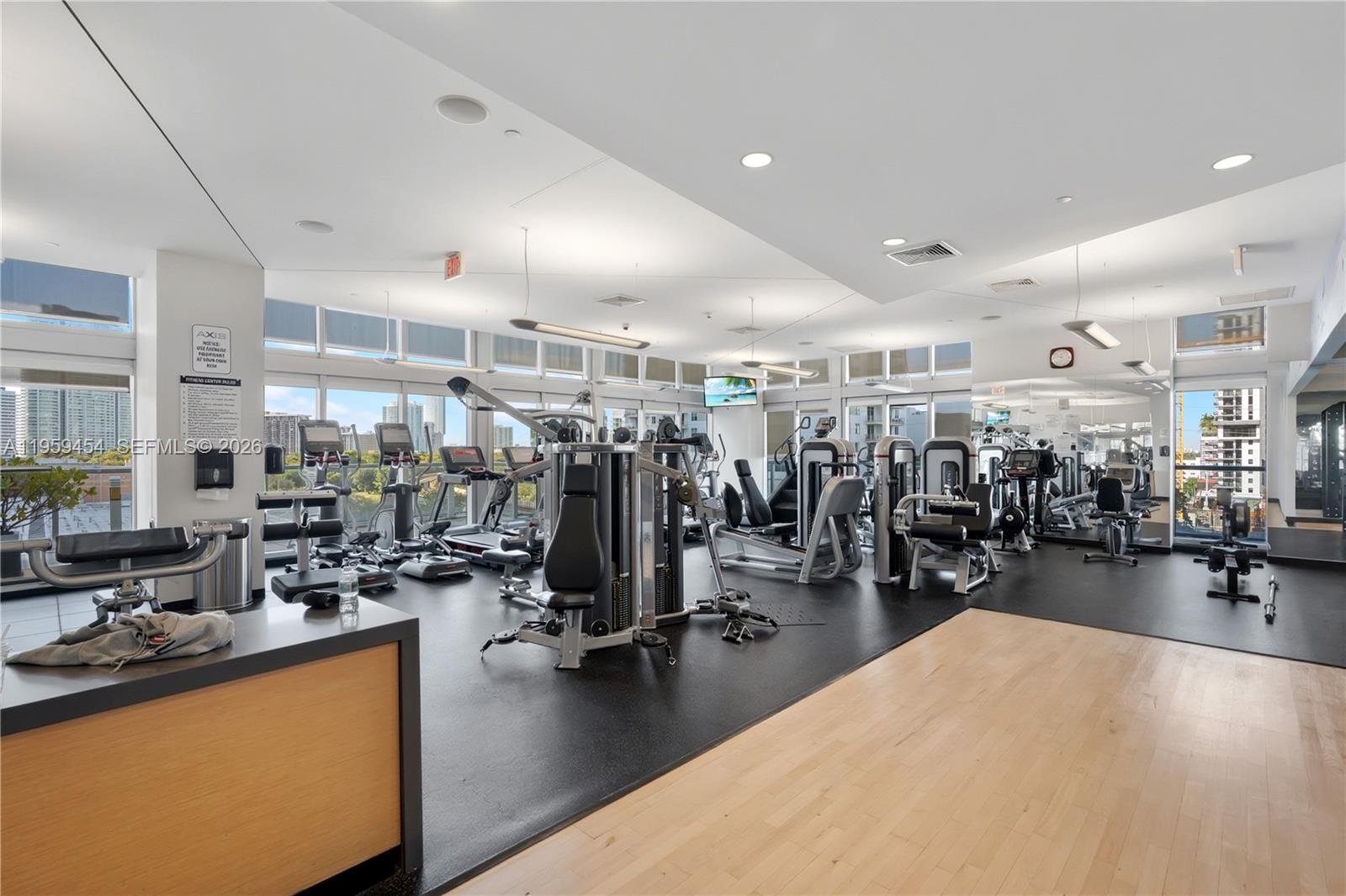 THE AXIS ON BRICKELL II C - Residential Lease