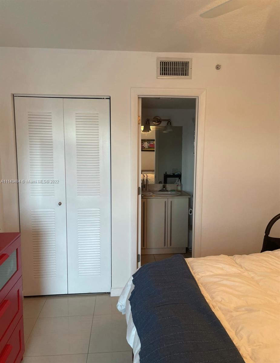 OCEANBLUE CONDO OF MIAMI - Residential