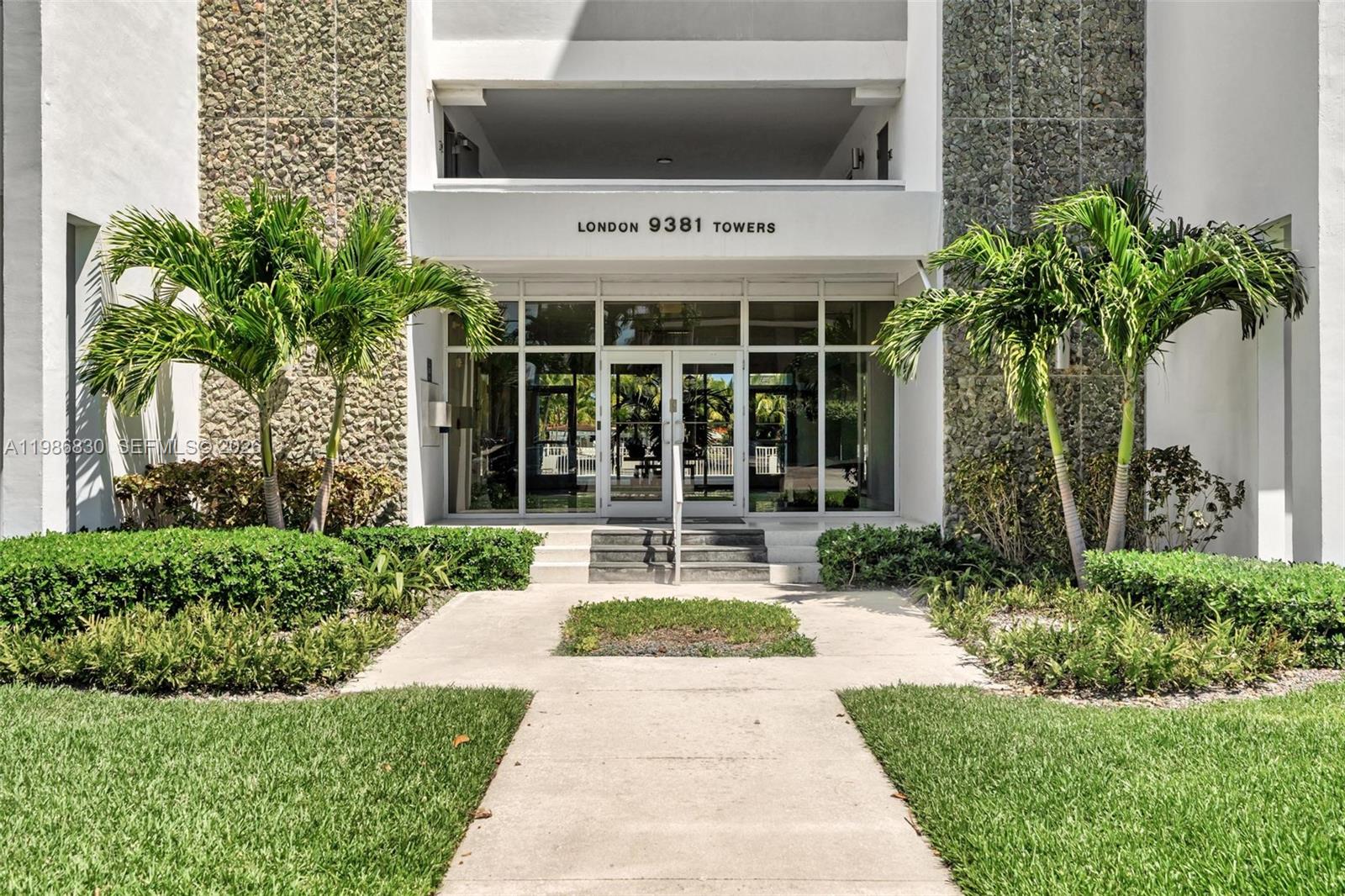 BAY HARBOUR ISLAND - Residential