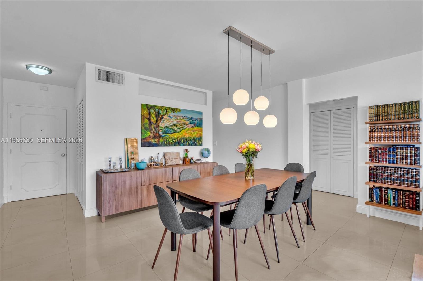 BAY HARBOUR ISLAND - Residential