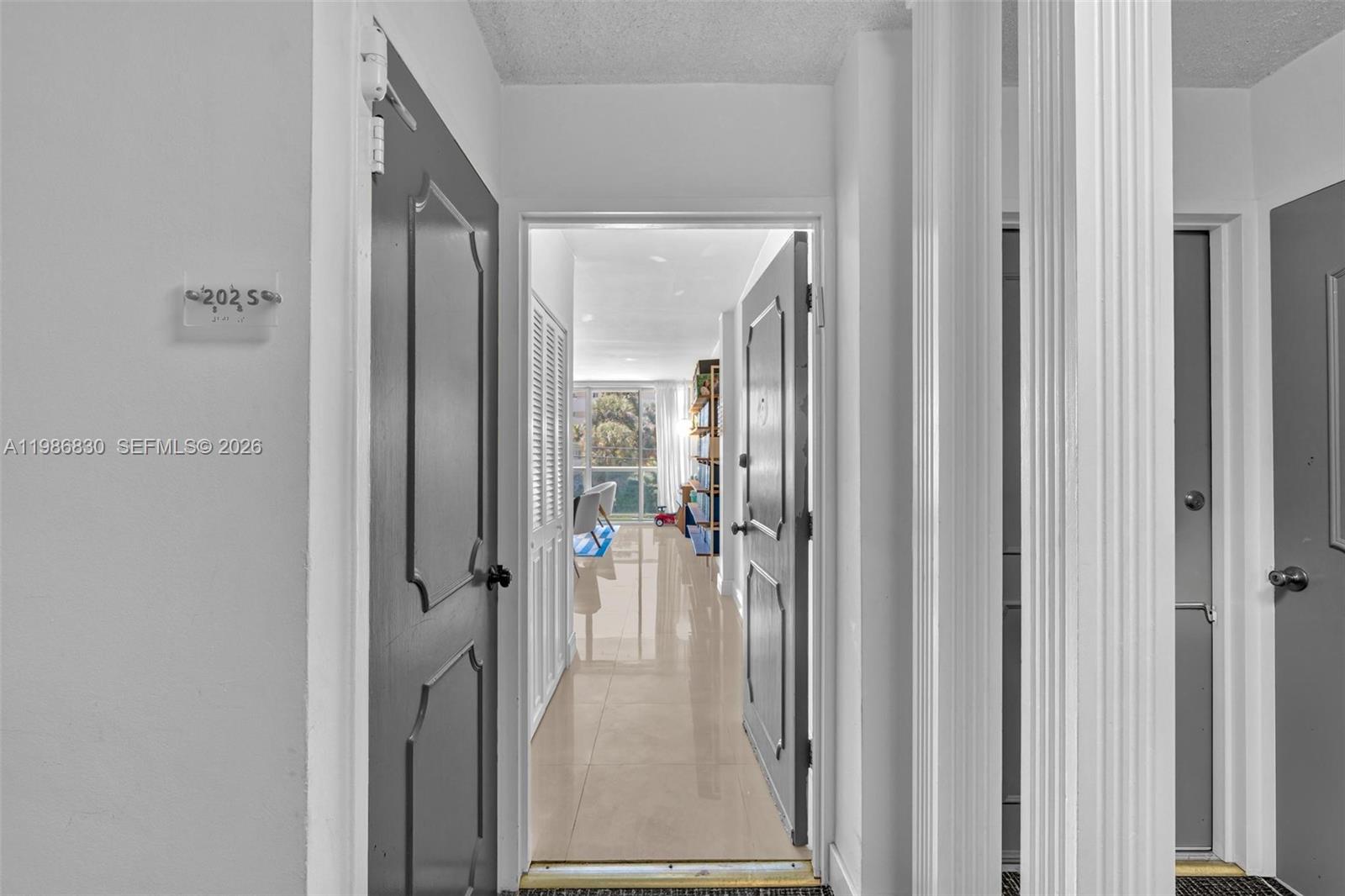 BAY HARBOUR ISLAND - Residential