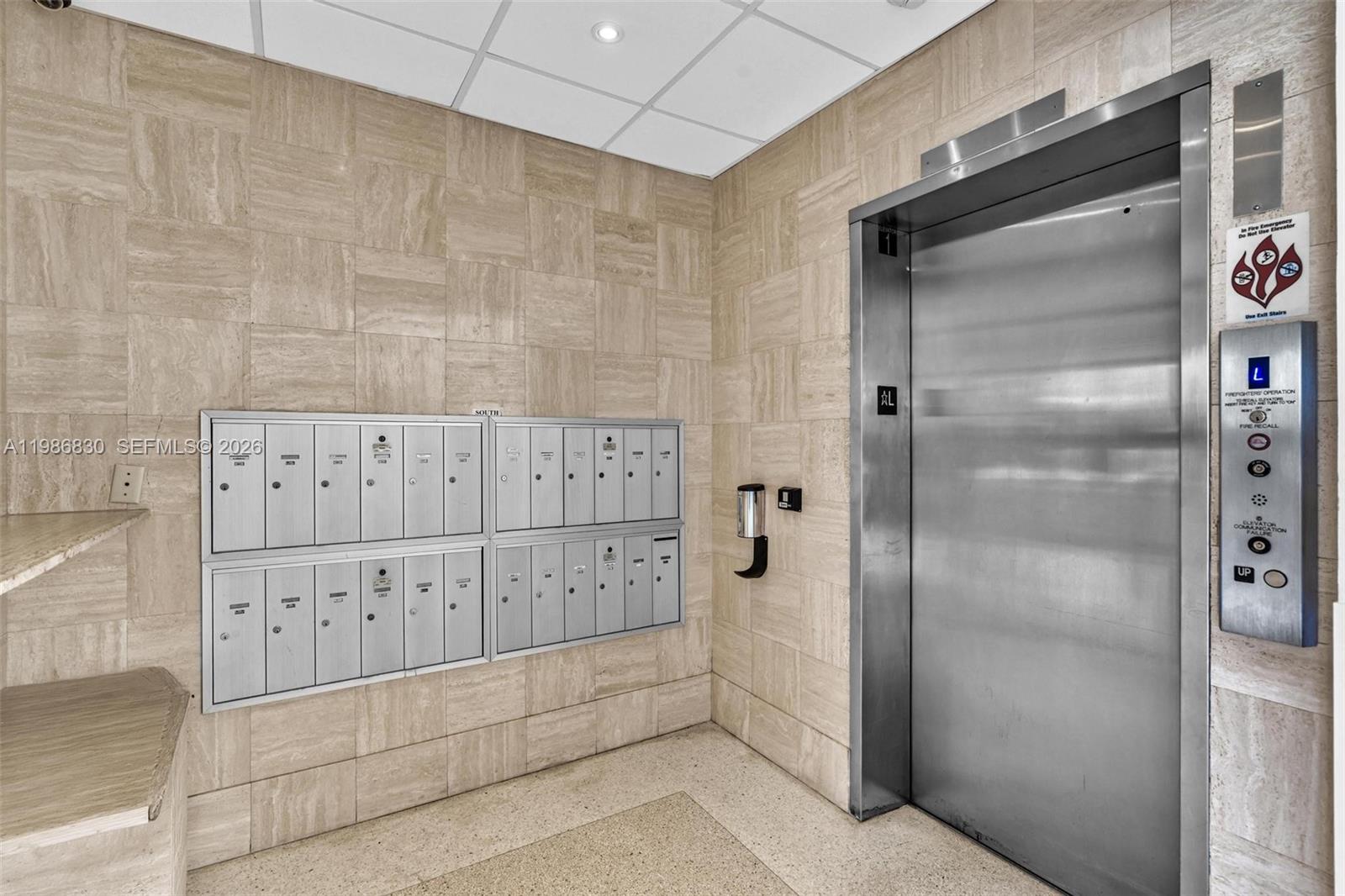 BAY HARBOUR ISLAND - Residential