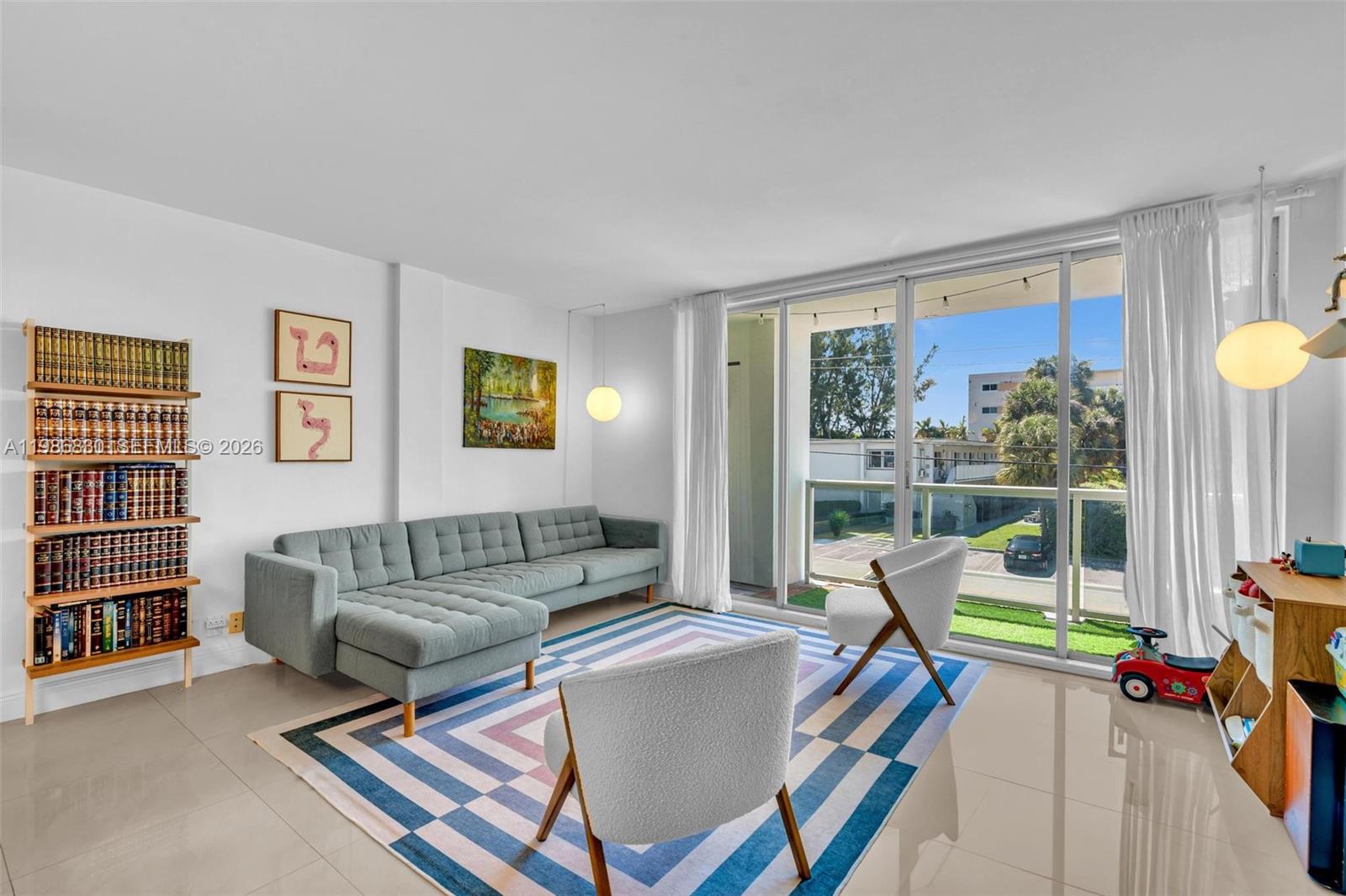 BAY HARBOUR ISLAND - Residential