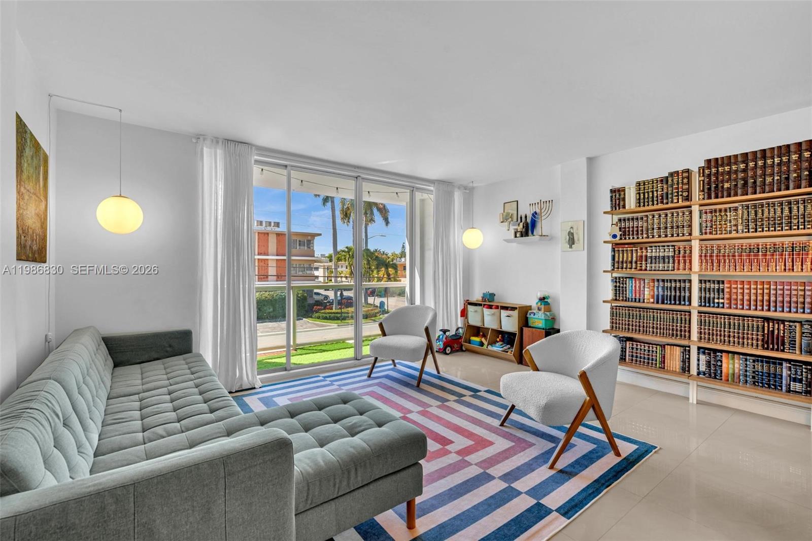 BAY HARBOUR ISLAND - Residential