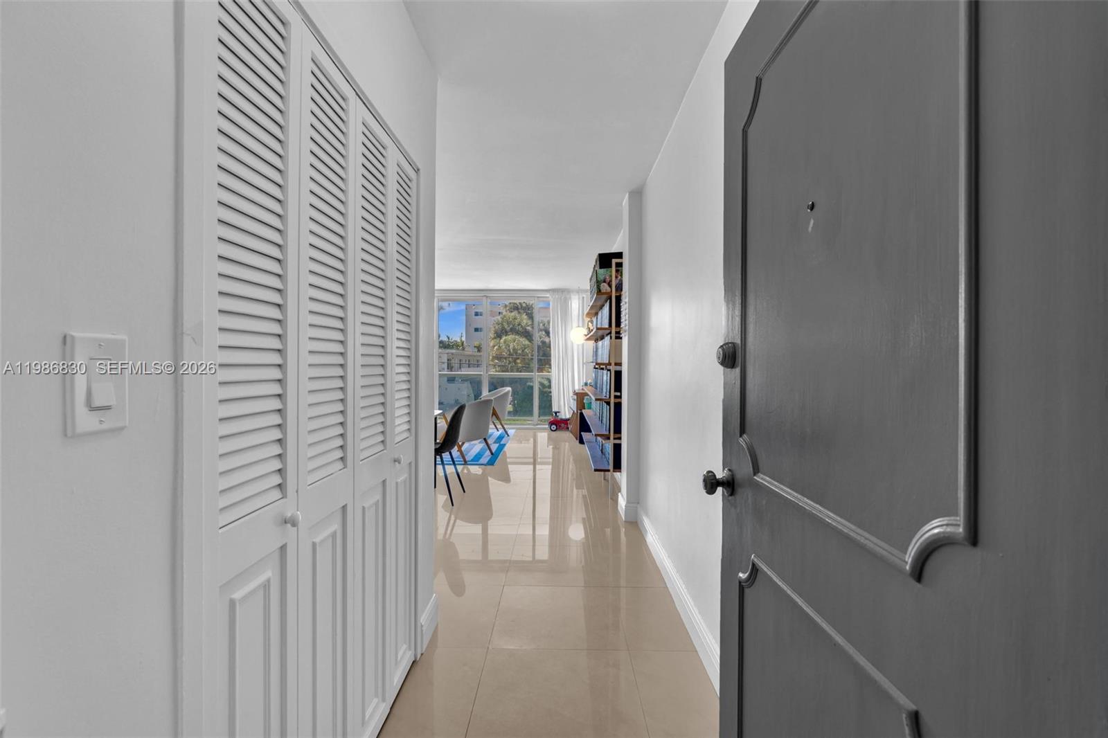 BAY HARBOUR ISLAND - Residential