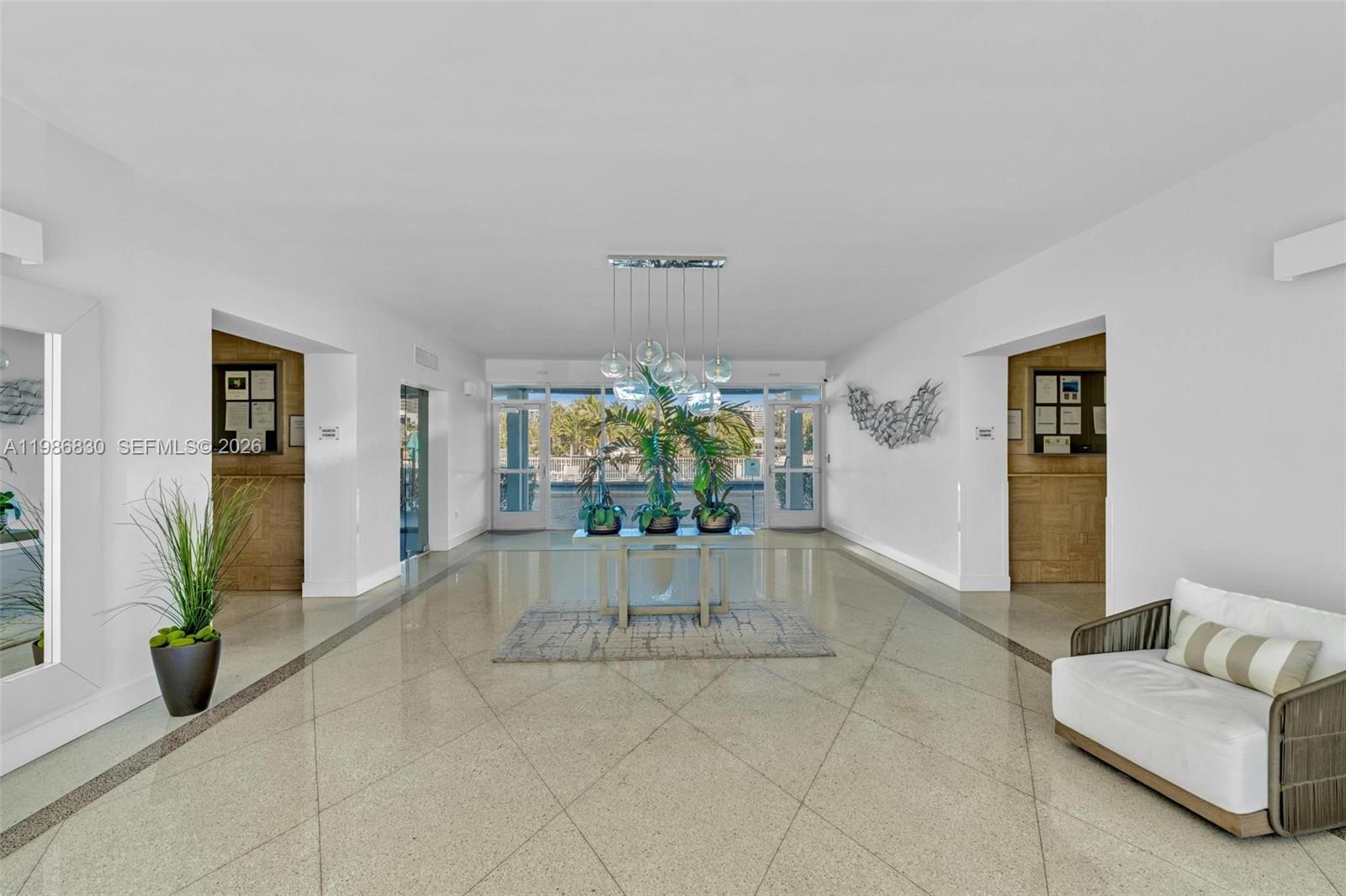 BAY HARBOUR ISLAND - Residential