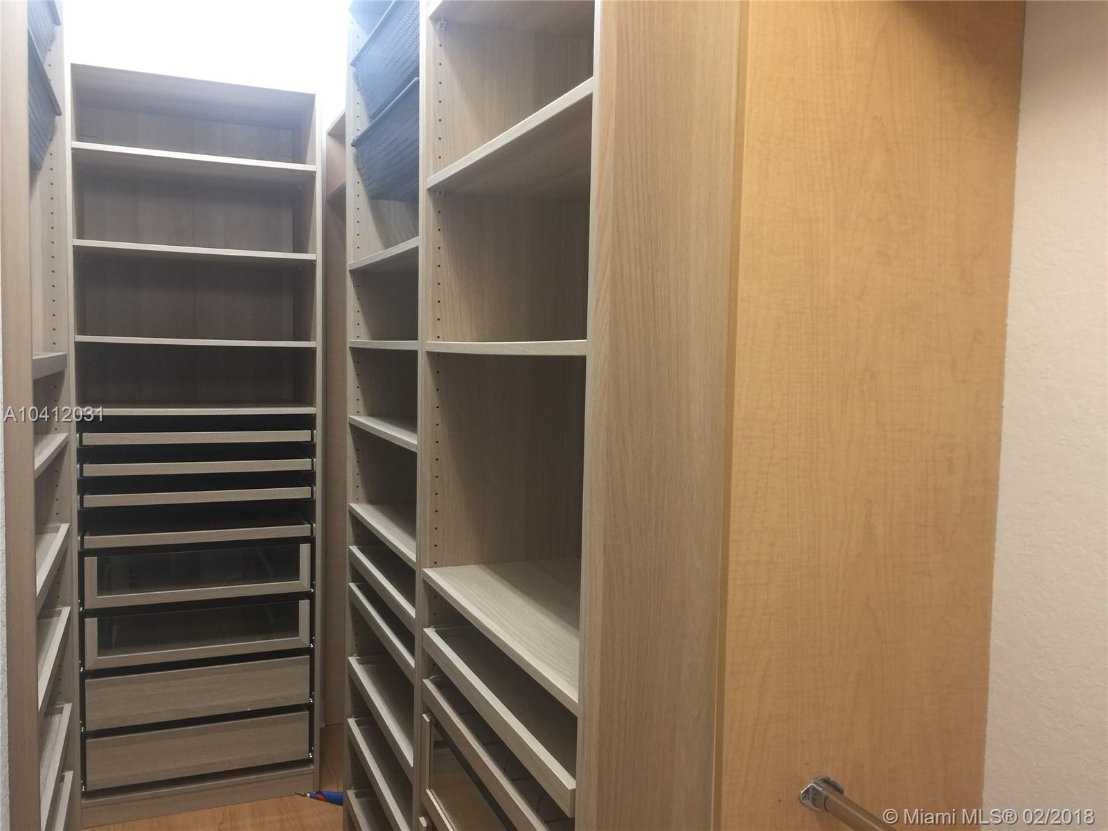 DORAL ISLES NORTH SEC ONE - Residential Lease