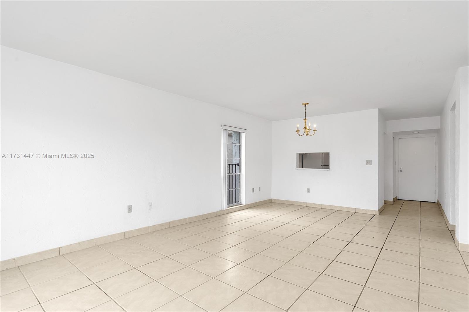 DADELAND GROVE CONDO - Residential