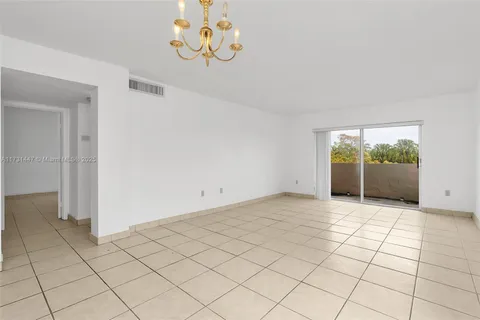 6884 N Kendall Dr Unit C404, Pinecrest, FL 33156 - #: A11731447
