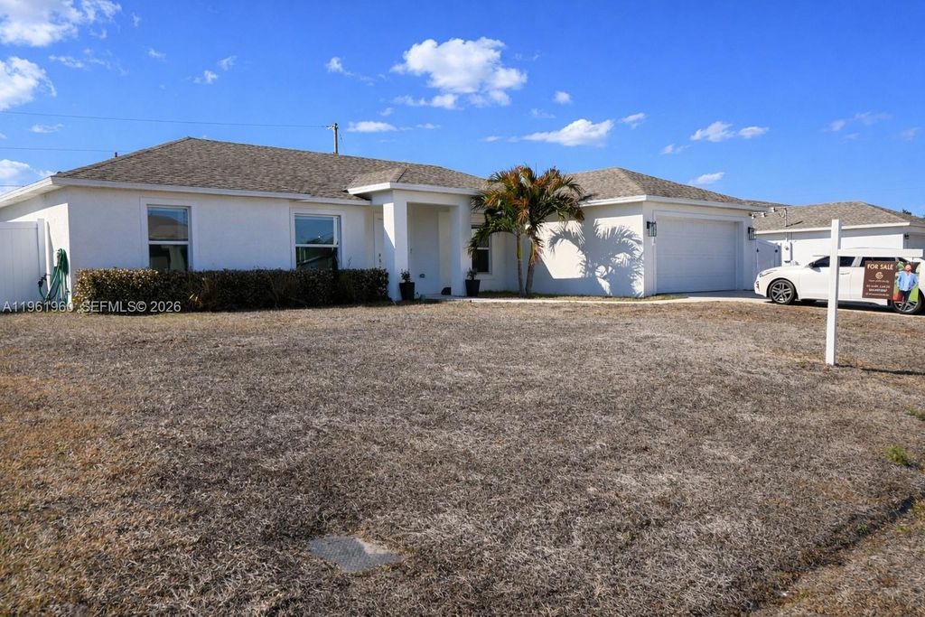 Photo of 4616 SW Nackman Ter, Port St Lucie, FL 34953 (MLS # A11961960)