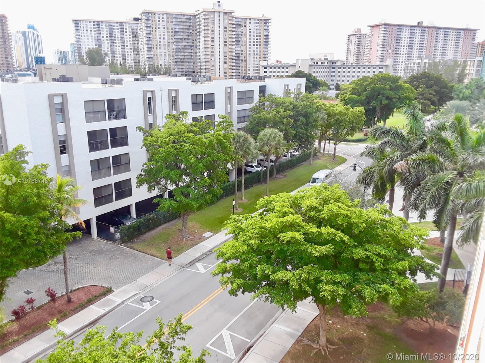 MARBELLA TOWER CONDO - Residential