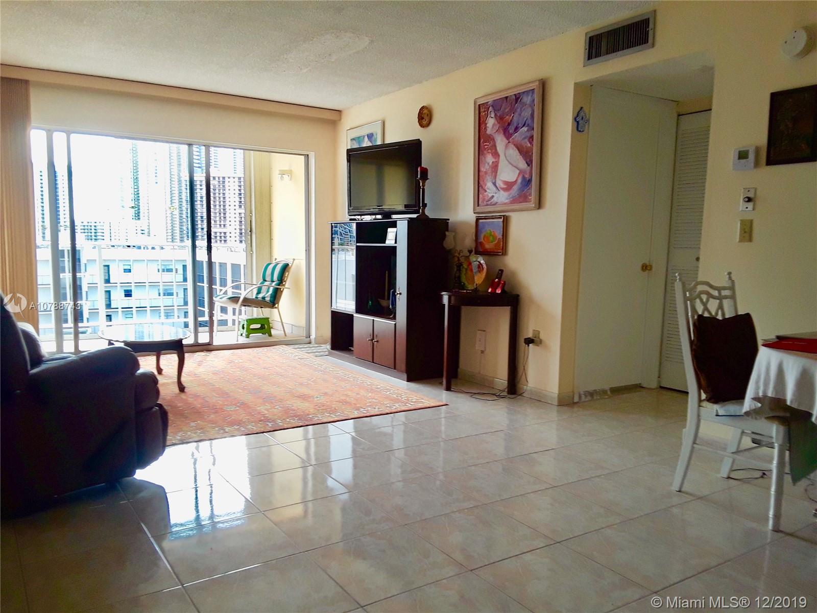 MARBELLA TOWER CONDO - Residential