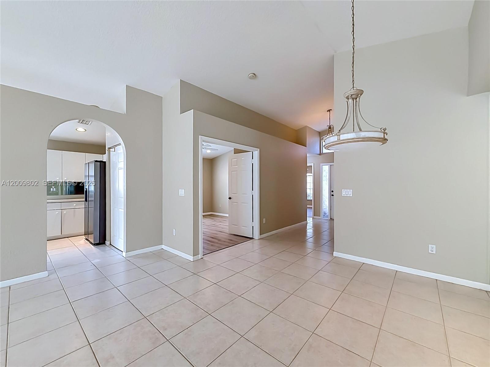 BOCA PINES 2 - Residential