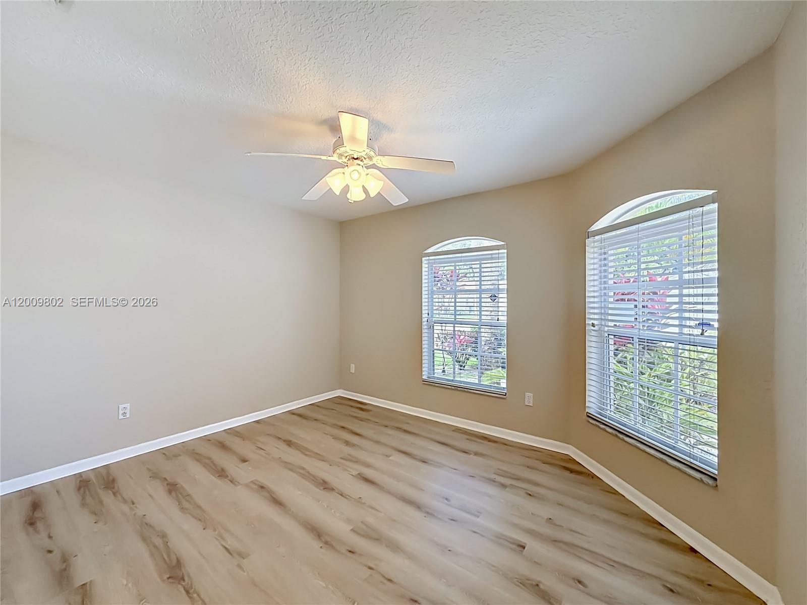 BOCA PINES 2 - Residential