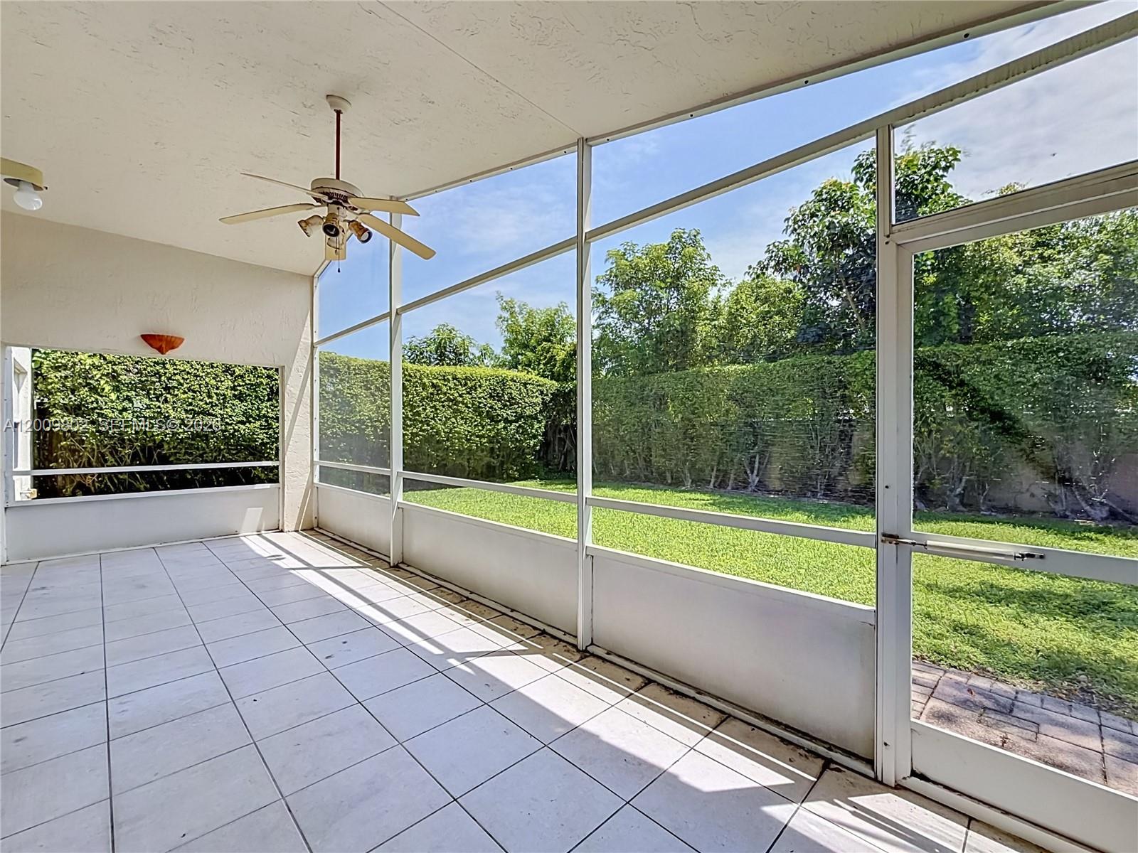 BOCA PINES 2 - Residential
