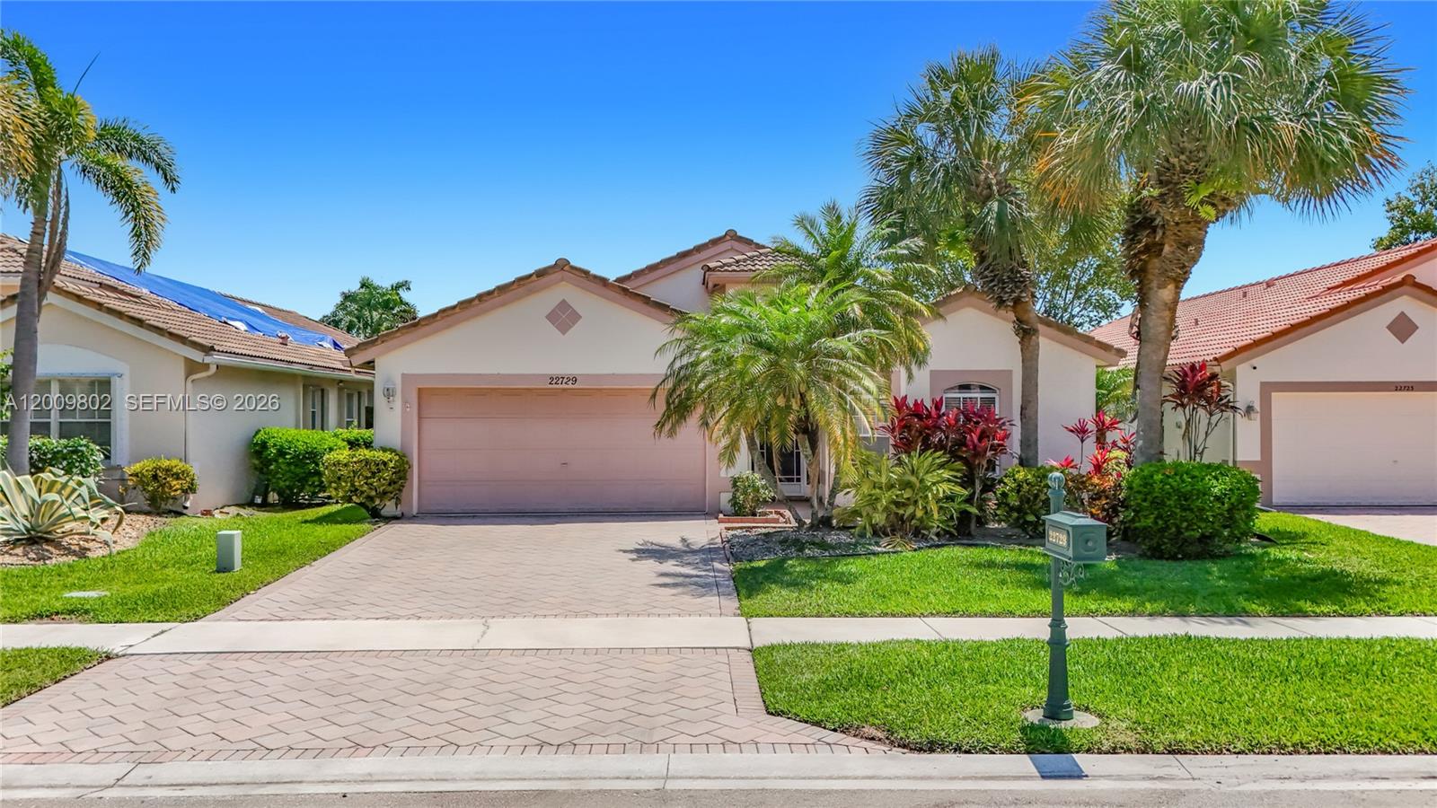 BOCA PINES 2 - Residential