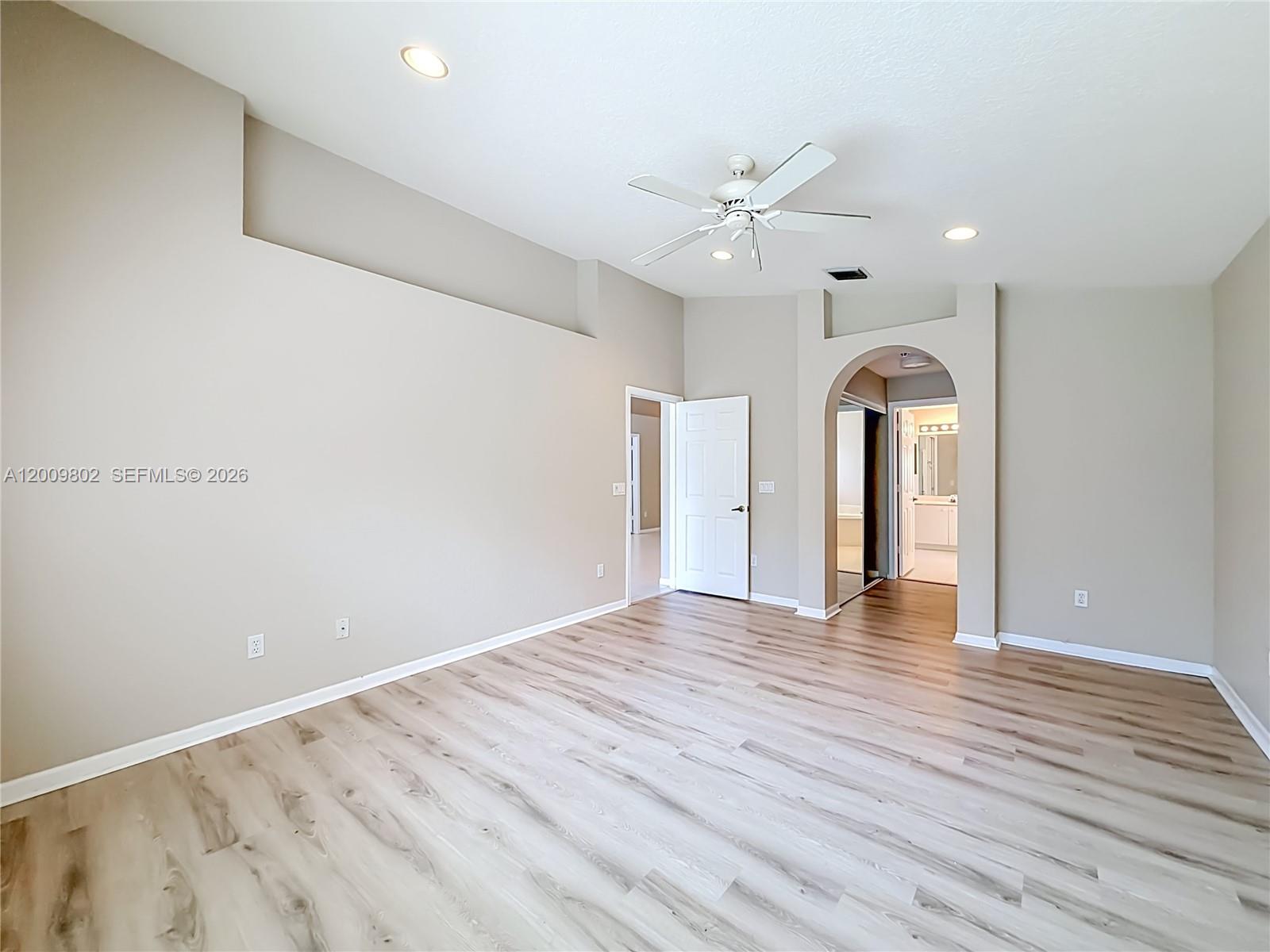 BOCA PINES 2 - Residential