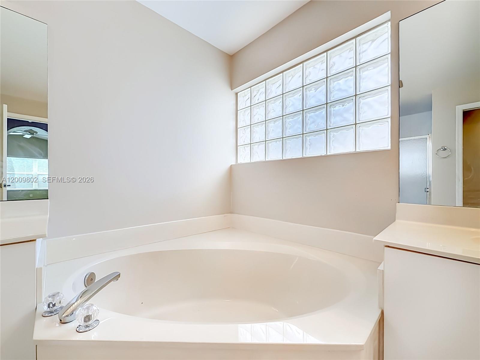BOCA PINES 2 - Residential