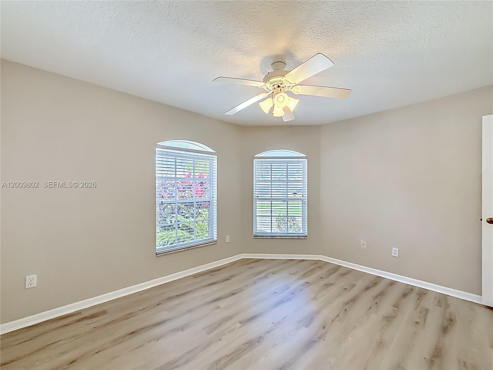 BOCA PINES 2 - Residential
