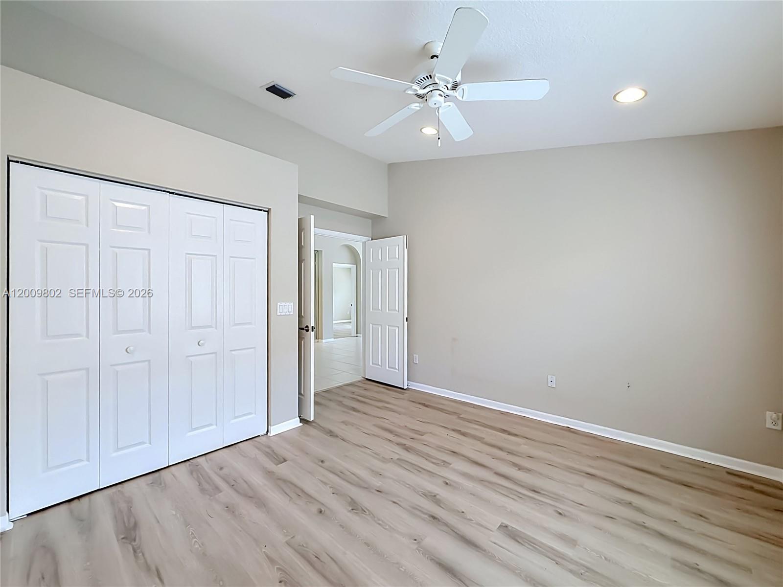 BOCA PINES 2 - Residential