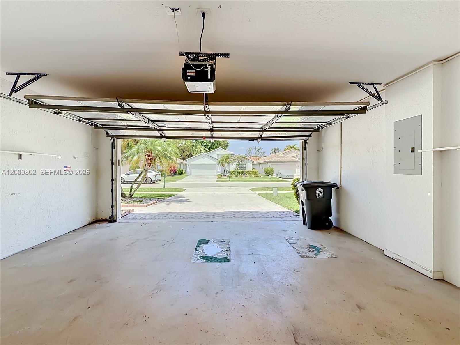 BOCA PINES 2 - Residential
