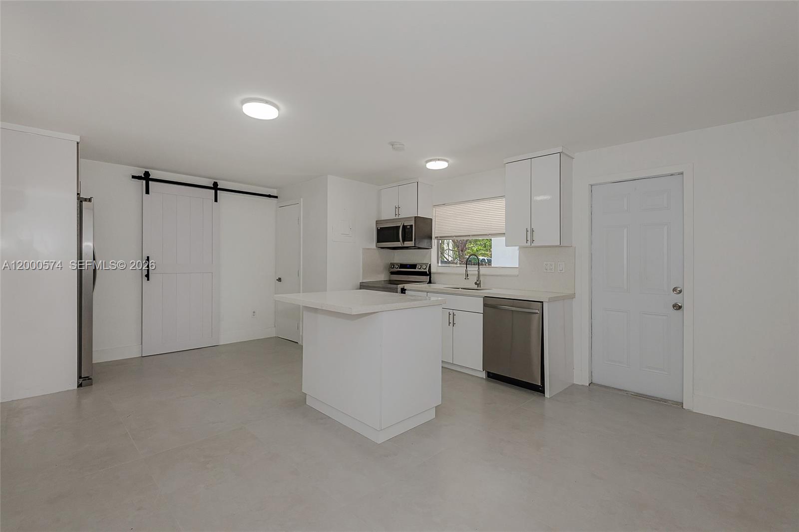 BUTTONWOOD SHORES ADD - Residential