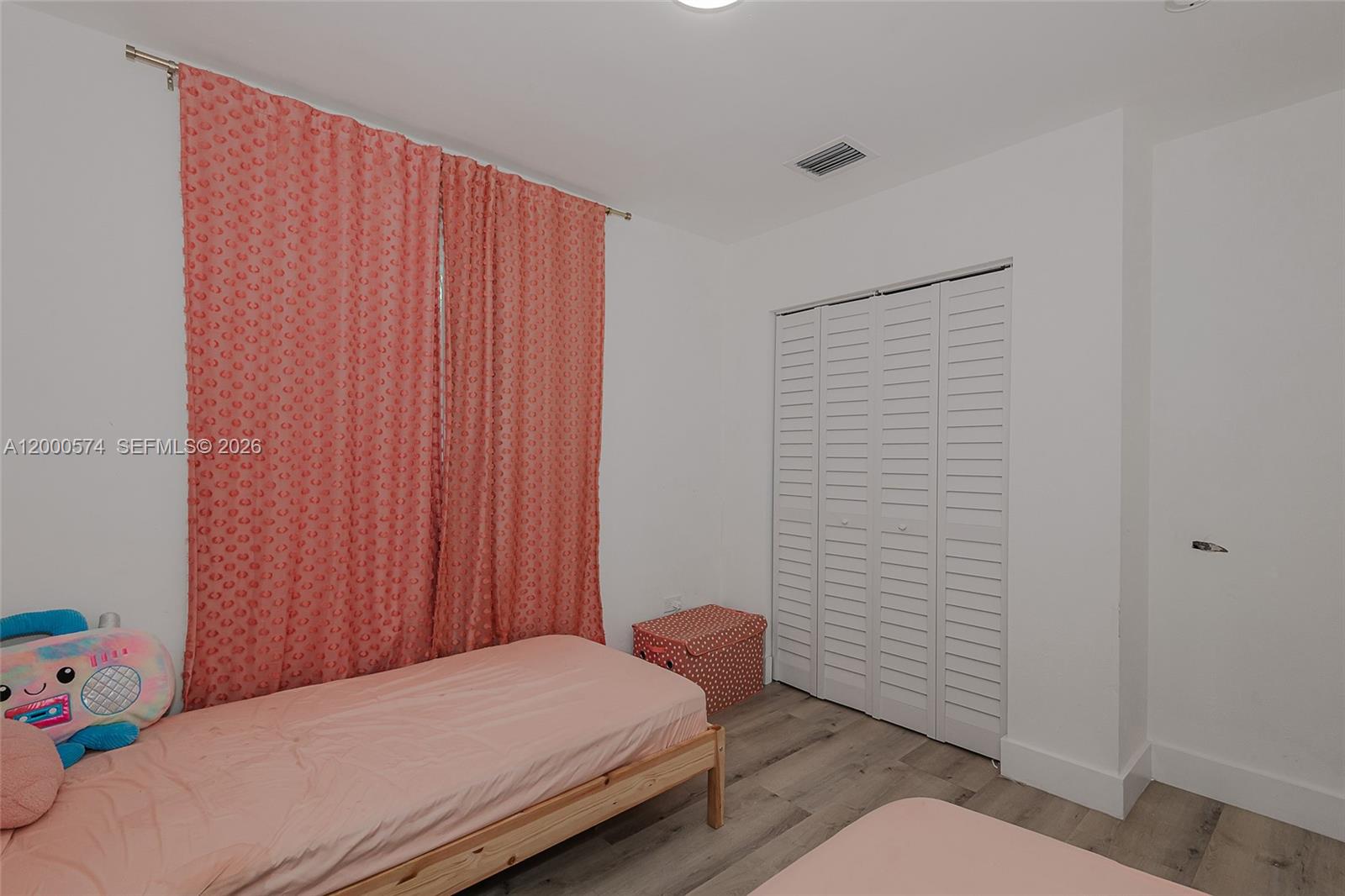 BUTTONWOOD SHORES ADD - Residential