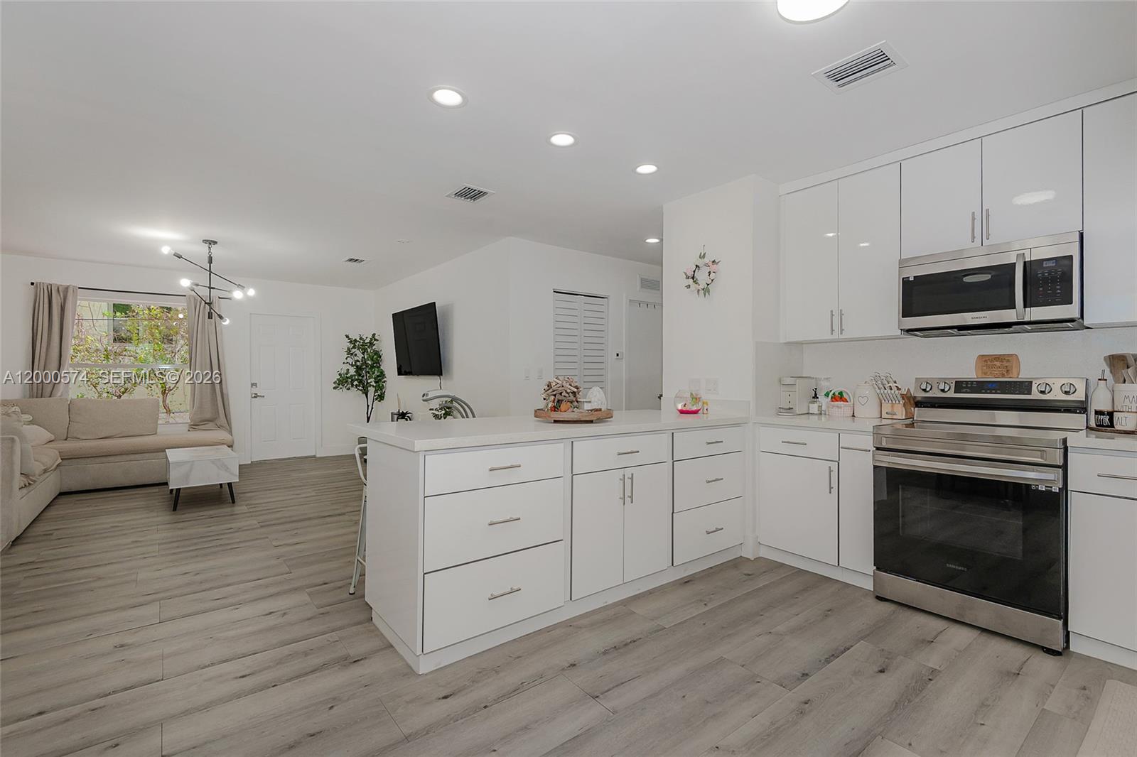 BUTTONWOOD SHORES ADD - Residential