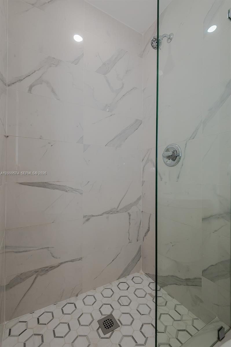 BUTTONWOOD SHORES ADD - Residential