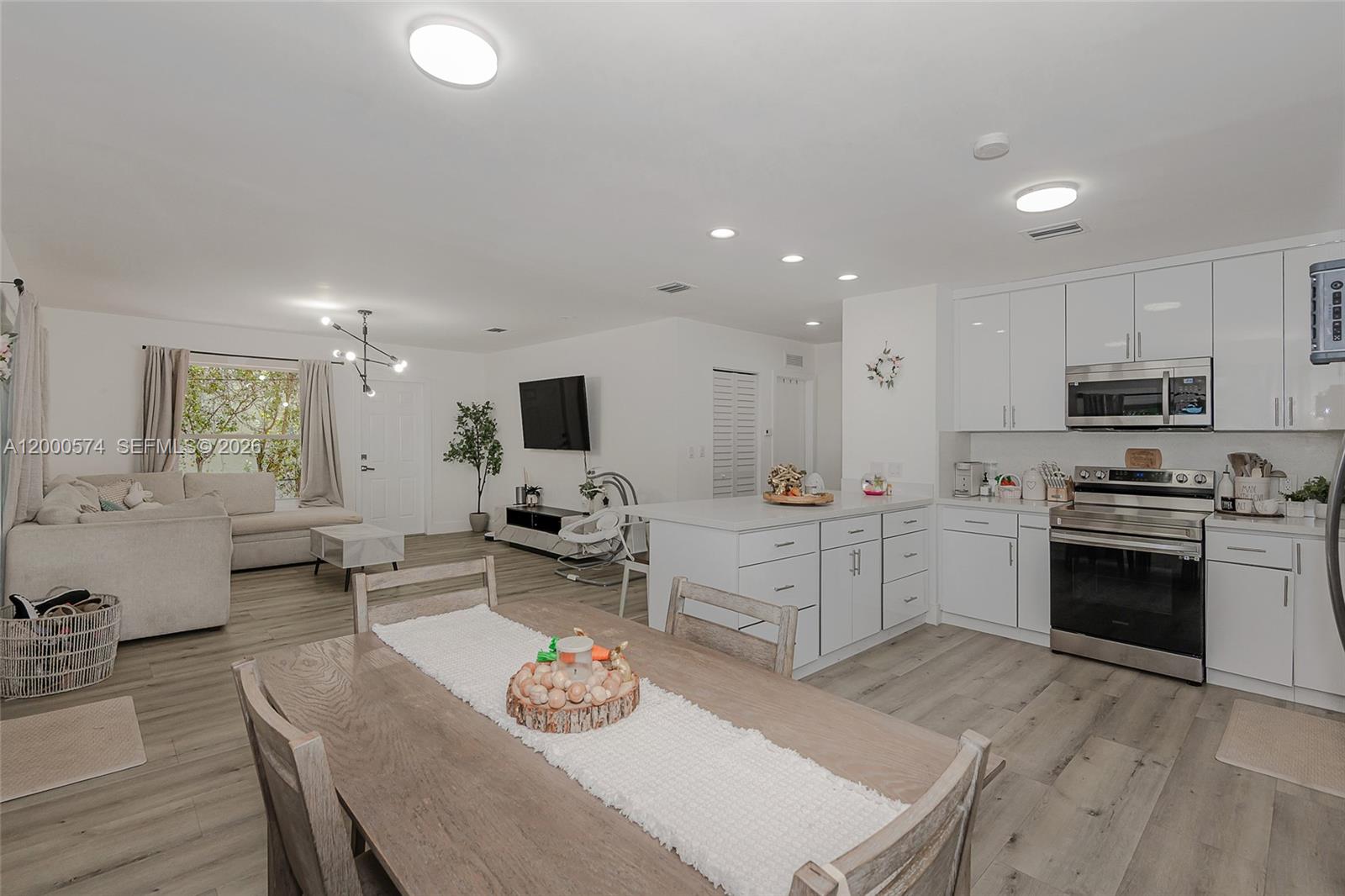 BUTTONWOOD SHORES ADD - Residential