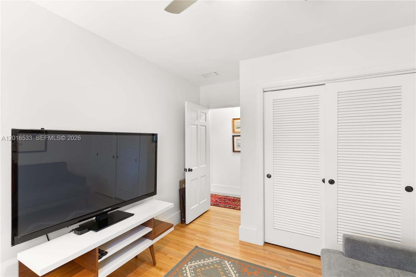 CORAL GABLES RIVIERA SEC - Residential Lease