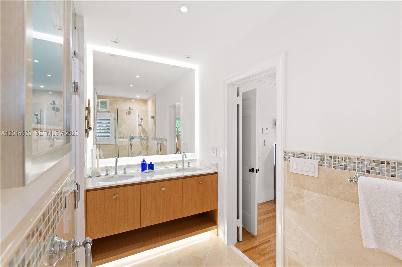 CORAL GABLES RIVIERA SEC - Residential Lease