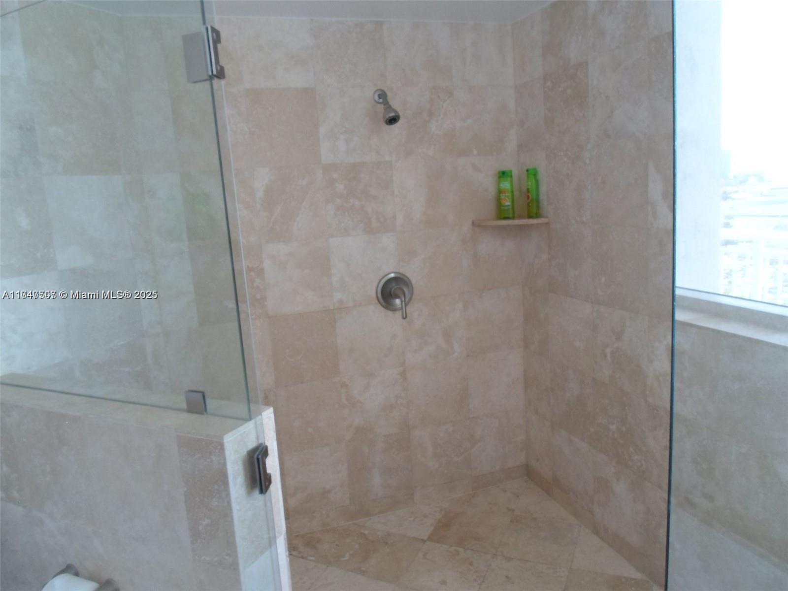 DUO CONDOMINIUM WEST - Residential