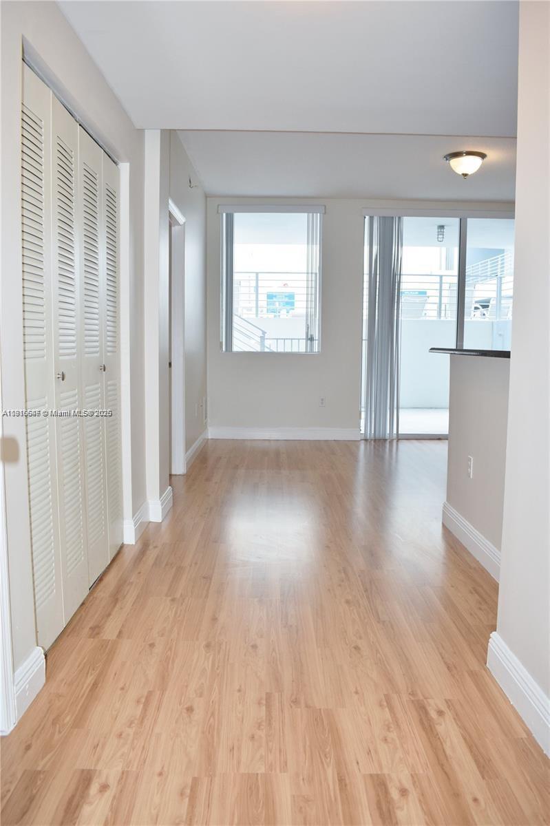 LOFTS AT MAYFAIR CONDO - Residential