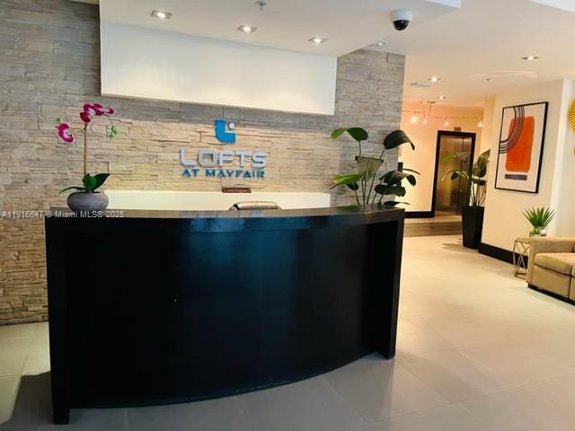 LOFTS AT MAYFAIR CONDO - Residential