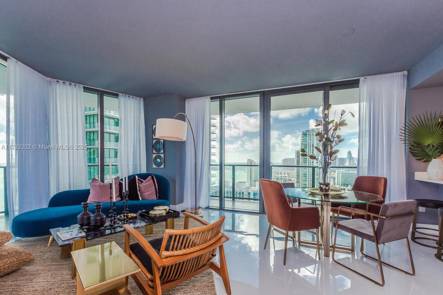 PARAISO BAYVIEWS CONDO - Residential