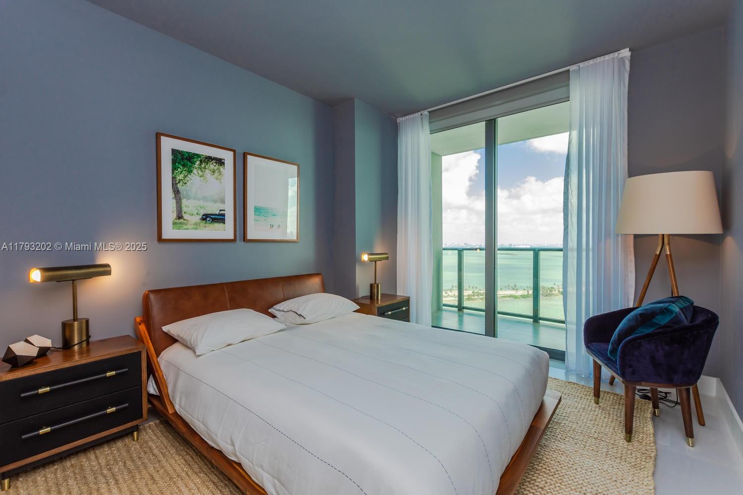 PARAISO BAYVIEWS CONDO - Residential