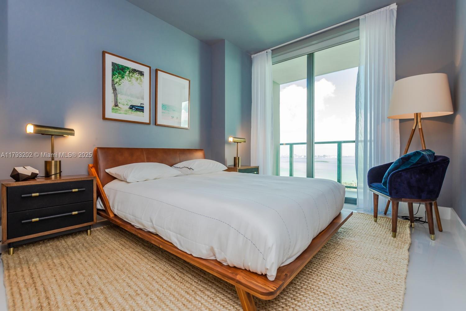 PARAISO BAYVIEWS CONDO - Residential
