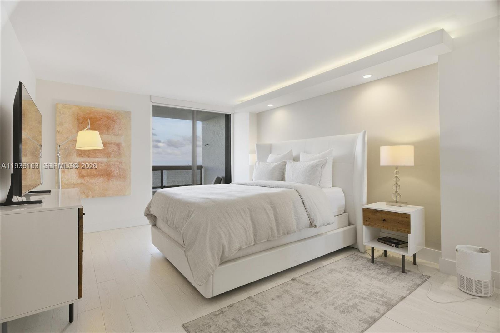 CLUB ATLANTIS CONDO - Residential