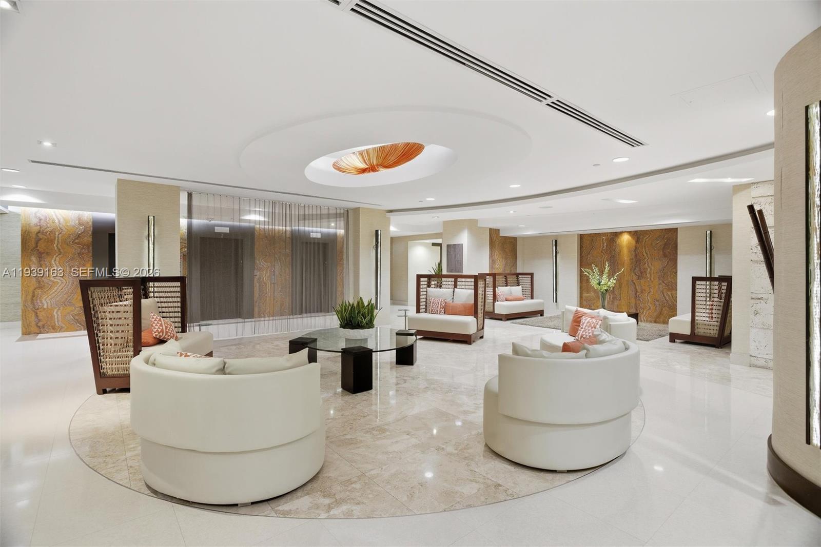 CLUB ATLANTIS CONDO - Residential