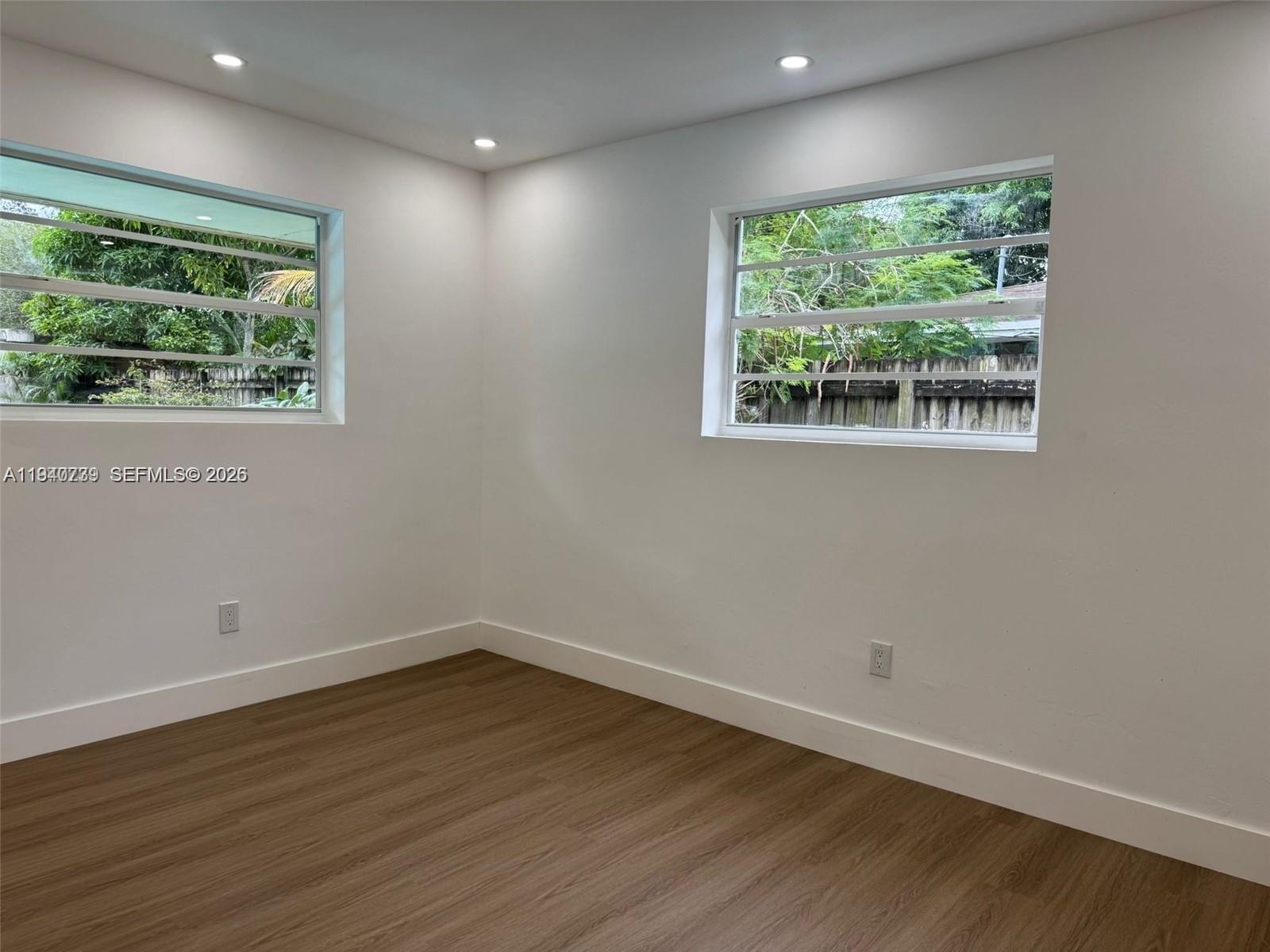 EAST PLANTATION 2ND SEC - Residential Lease