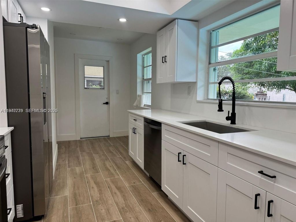 Photo of 370 NW 43rd Ave #0, Plantation, FL 33317 (MLS # A11940739)