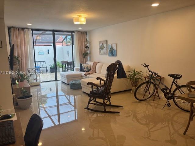 EVERGLADES SUGAR & LAND C - Residential