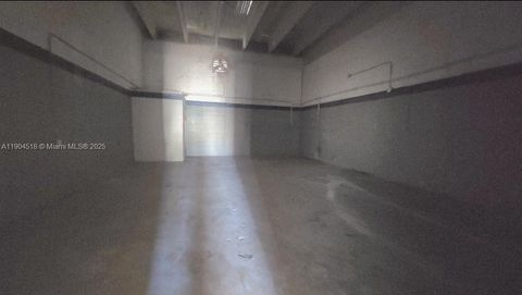 2114 SW 58th Ter West Park FL 33023