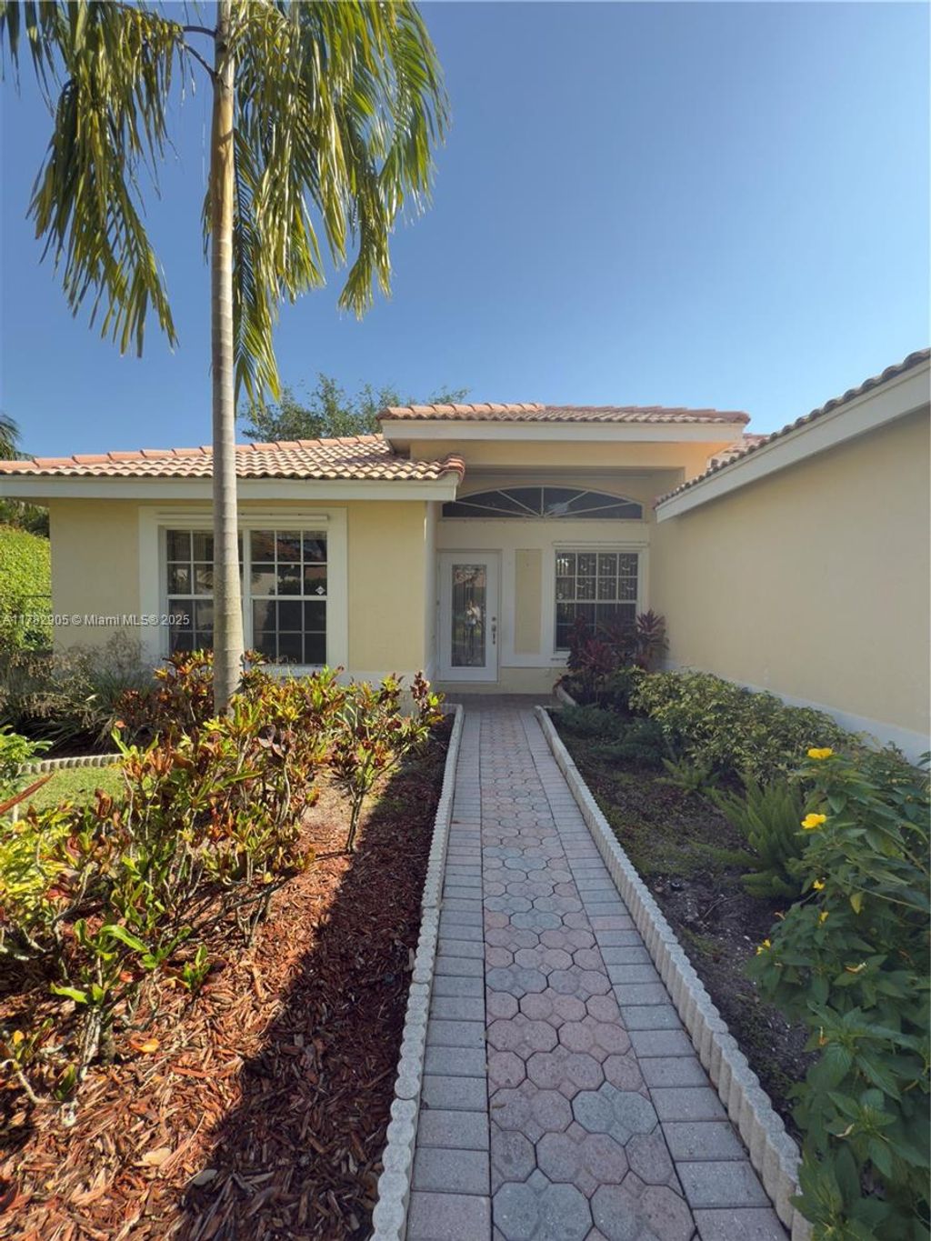 Photo of 5738 NW 48th Dr, Coral Springs, FL 33067 (MLS # A11782905)